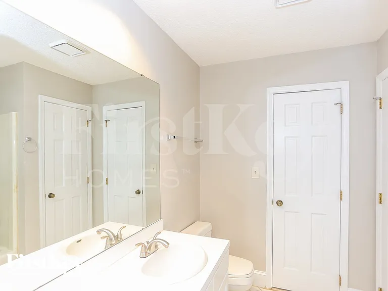 7117 Frances Irene Dr — Photo 9