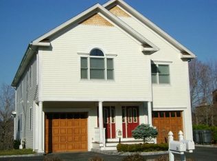 26 Byram Terrace Dr #B, Greenwich, CT 06831