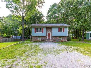 916 Kansas St, Mountain View, MO 65548