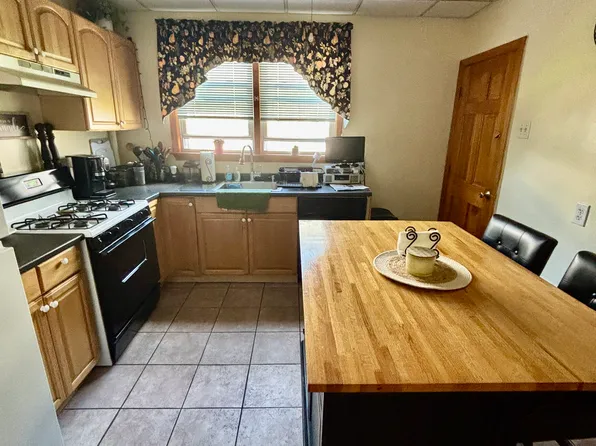 52 Locust St #1, Winthrop, MA 02152