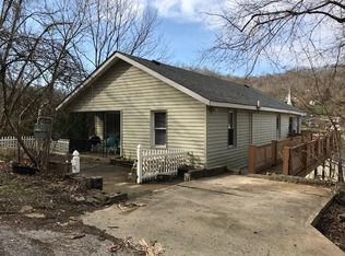 1119 Waco Rd, Huntington, WV 25701