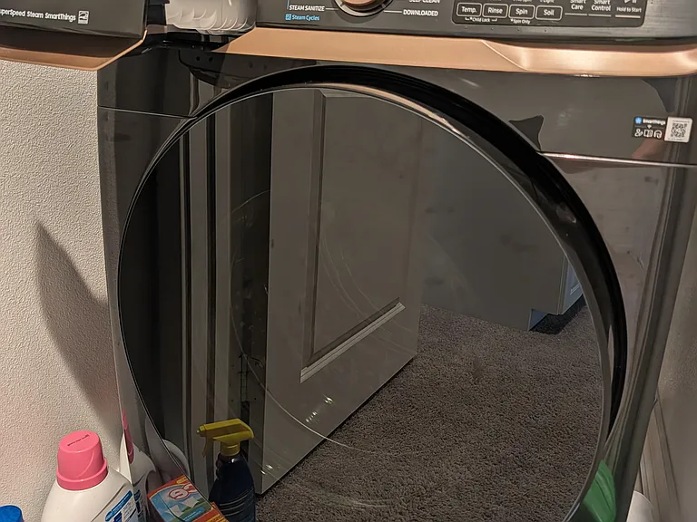Brand new washer/dryer included on 3rd floor!