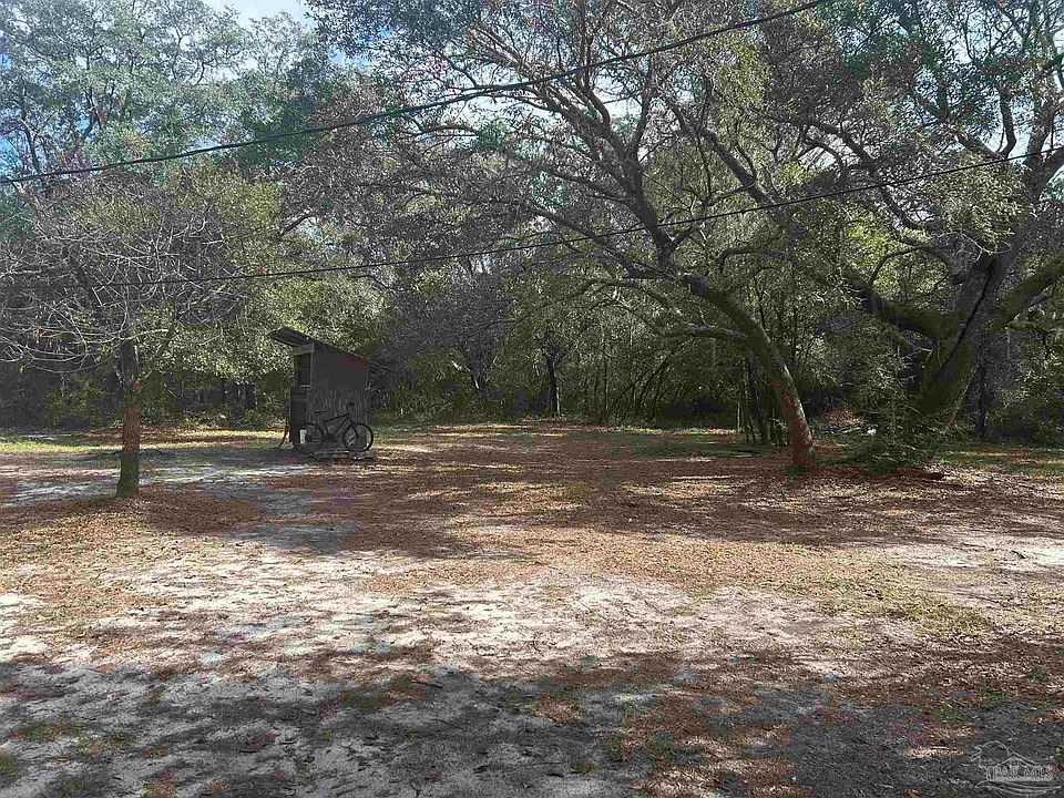 2nd image of 3132 Robertson Rd