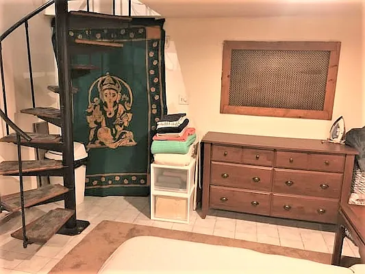 Rented by Oxford Property Group | media 11