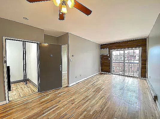 2nd image of 128 15th St APT 3
