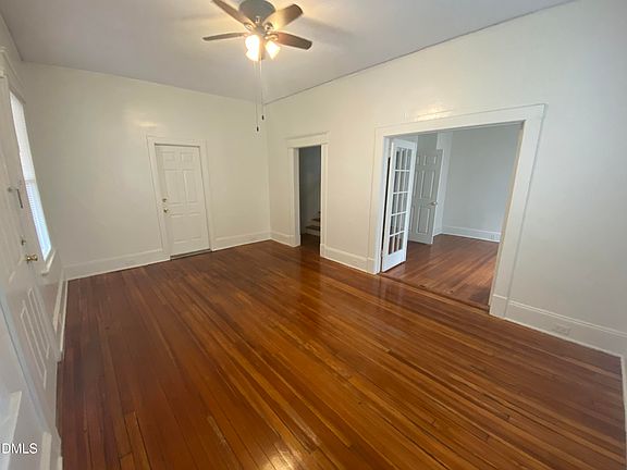 5th image of 823 Burch Ave