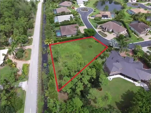 10024 Hidden Pines LN, BONITA SPRINGS, FL 34135