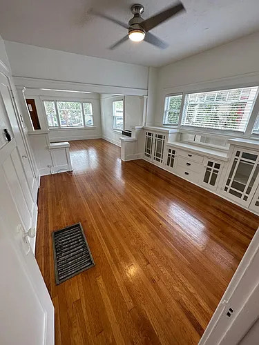 3243 3rd Ave Photo 1