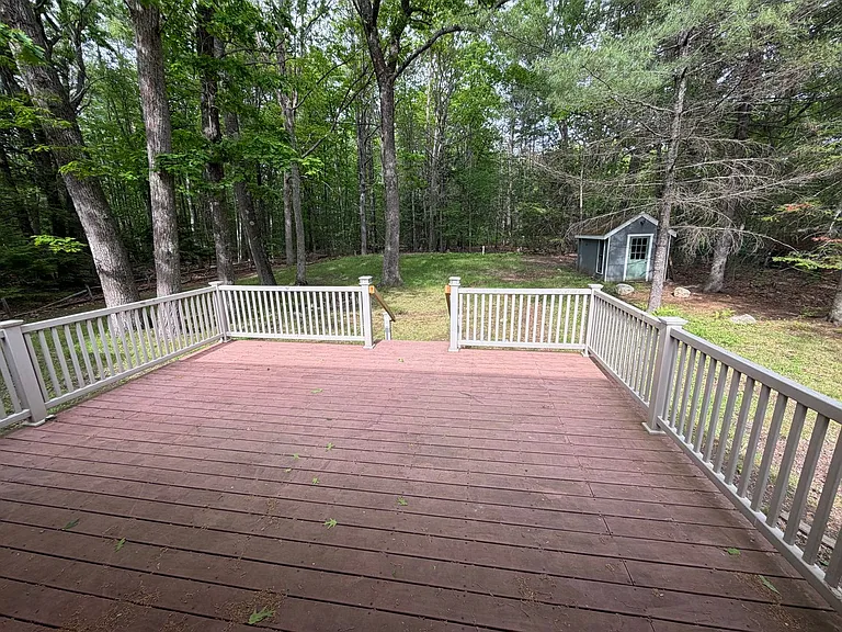 87 Mast Rd — Photo 20
