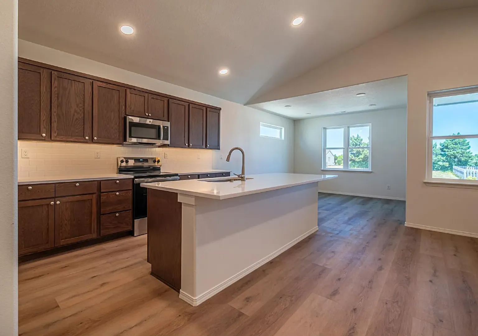 Brand-New Coastal Home Near Bandon Beaches & Golf — Photo 3