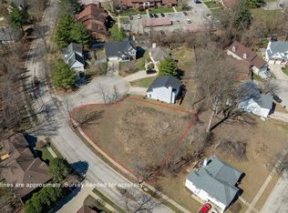 1017 E Erin Ct, Bloomington, IN 47401
