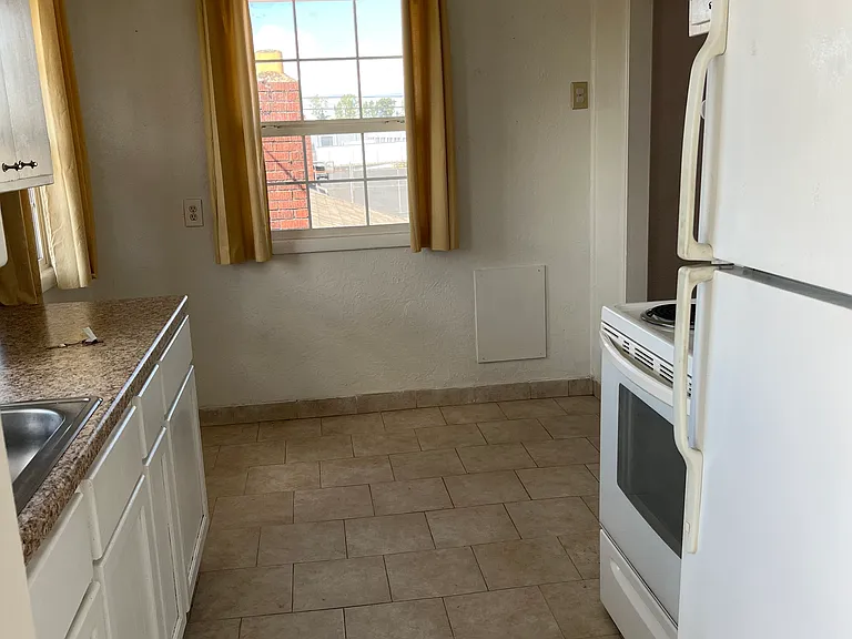 1514 Hickory St NE #1514 — Photo 2