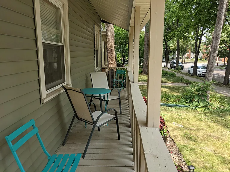 2712 Emerson Ave S #1 — Photo 2