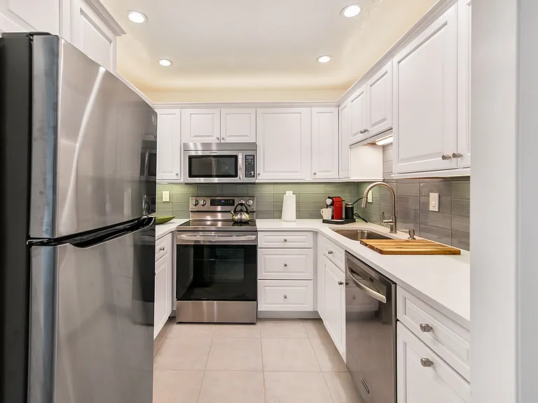 6700 Gulf Of Mexico Dr #121 — Photo 11