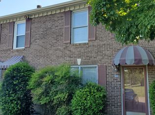 502 Williamsburg Dr, Nashville, TN 37214