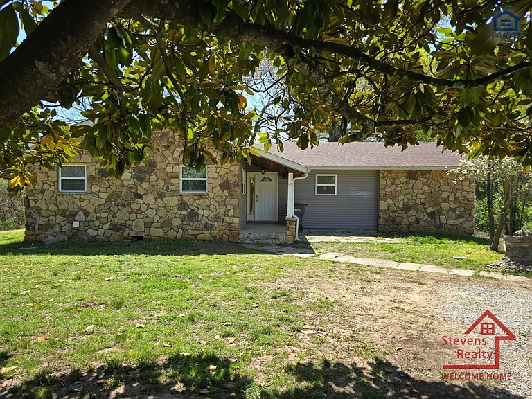 311 Choate Cemetery Rd — Photo 1