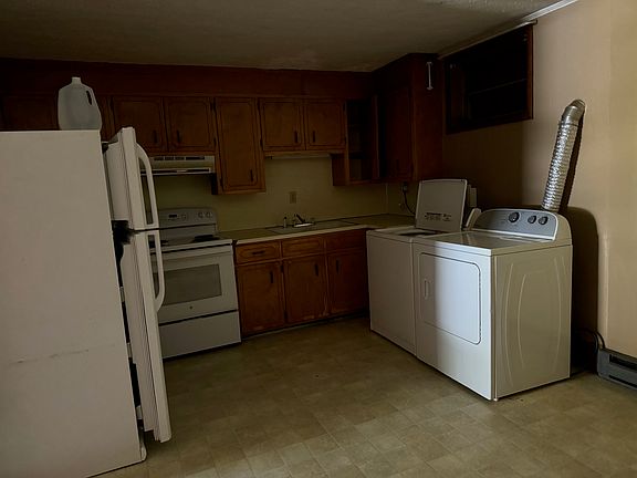 3rd image of 3362 Normandy Park #C2