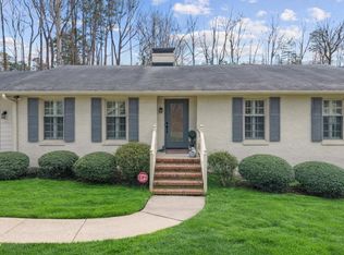 3213 Cobblestone Ct, Raleigh, NC 27607