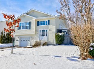4 Watling Cres, Oromocto, NB E2V4M7
