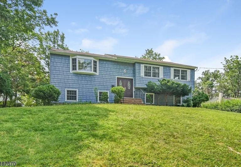 28 Bear Brook Ln — Photo 22