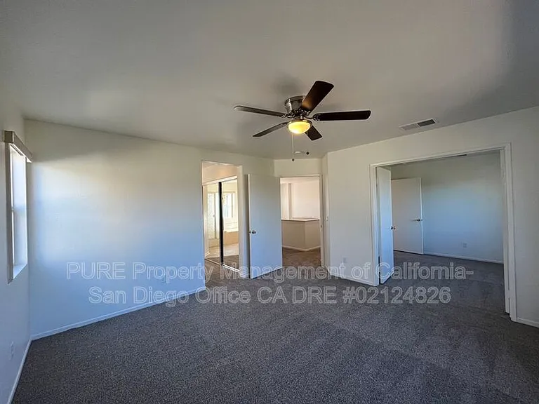 535 Island Breeze Ln — Photo 10
