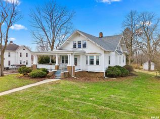 501 N Adams St, Washburn, IL 61570