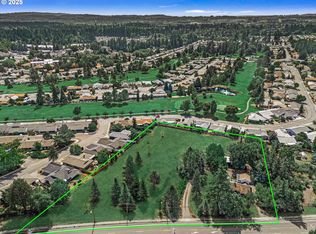 12400 SW Beef Bend Rd, Tigard, OR 97224