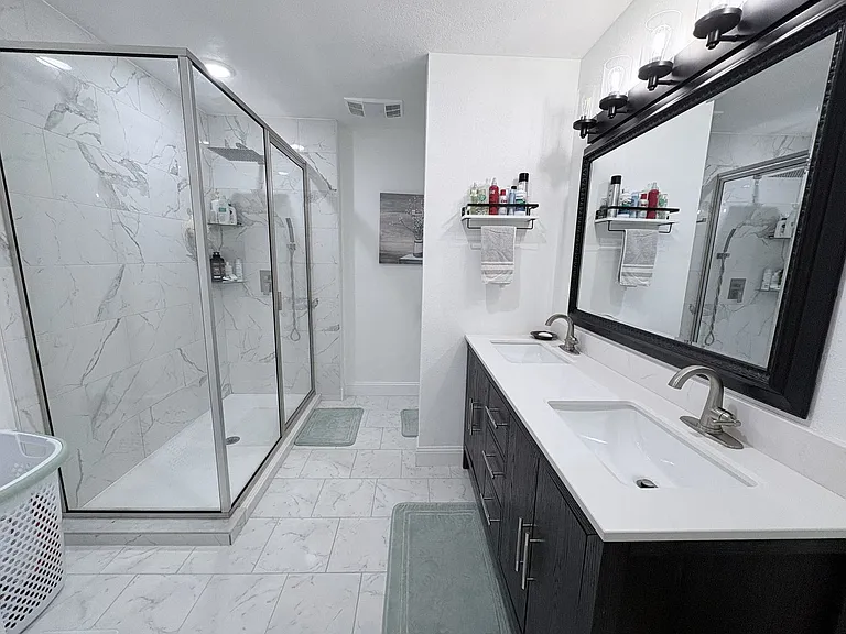 1365 W Twin Springs St — Photo 46