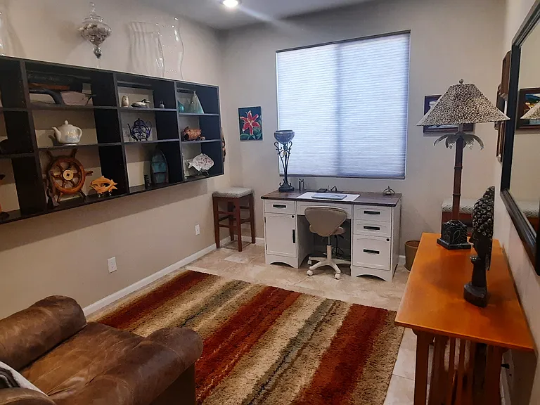 2433 E Josephine View Dr — Photo 13