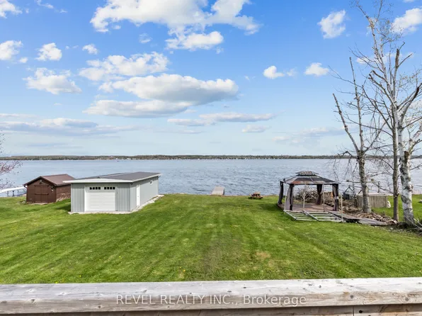 151 Beehive Dr, Kawartha Lakes, ON K0M 1G0