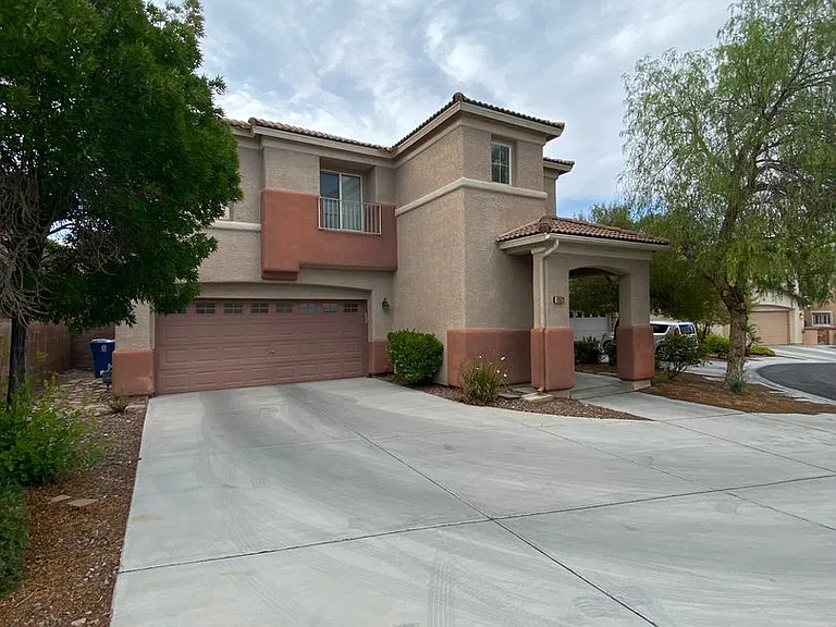 11572 Casa Del Mar Ct — Photo 33