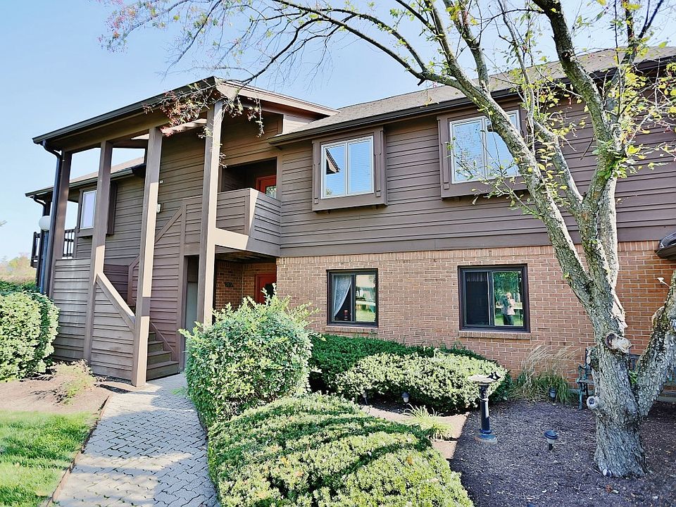 1st image of 7175 Bluffs Dr