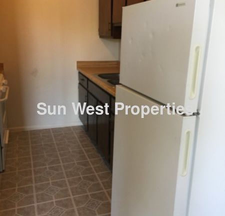 5th image of 1000 Walnut Dr APT 16
