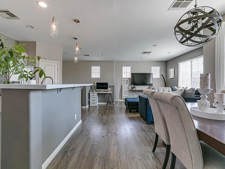 6255 W Arby Ave #253 — Photo 5
