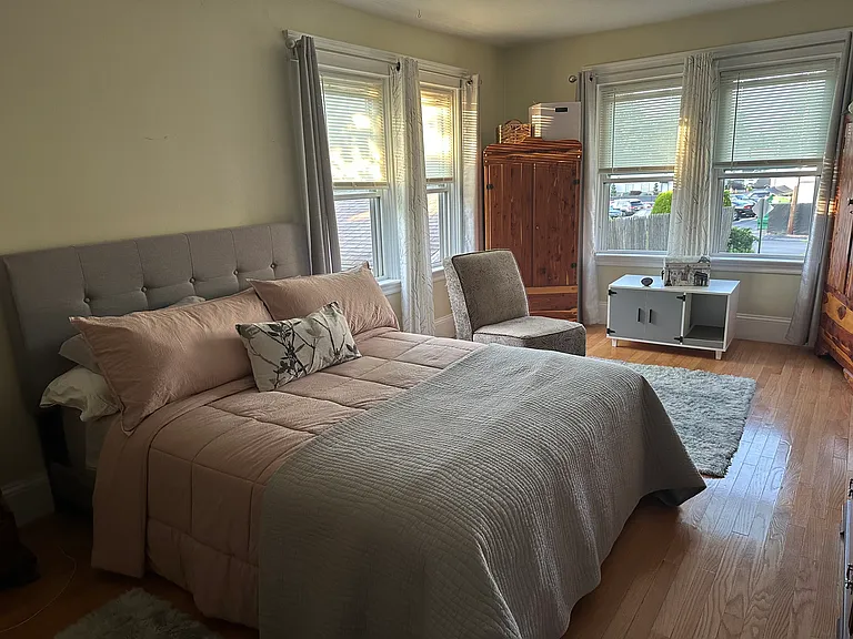 8 Auburn Ave #2 — Photo 7