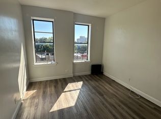 243 E 26th St #4R, Brooklyn, NY 11226