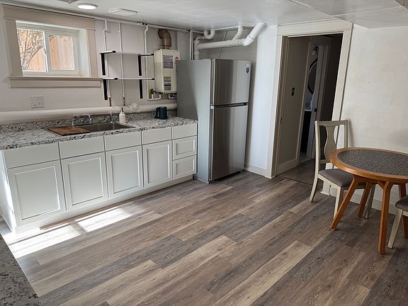 3rd image of 835 Ouray Ave #B