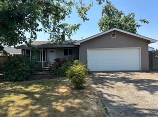 2188 Debra Dr, Springfield, OR 97477