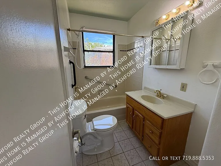 1220 E San Rafael St — Photo 19