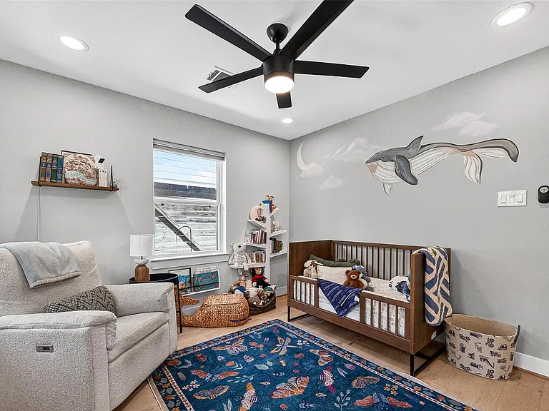 209 Woodard St — Photo 34
