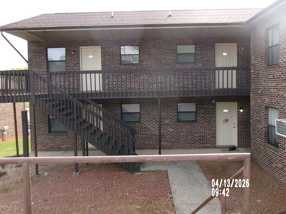 1st image of 120 18th St NW #120