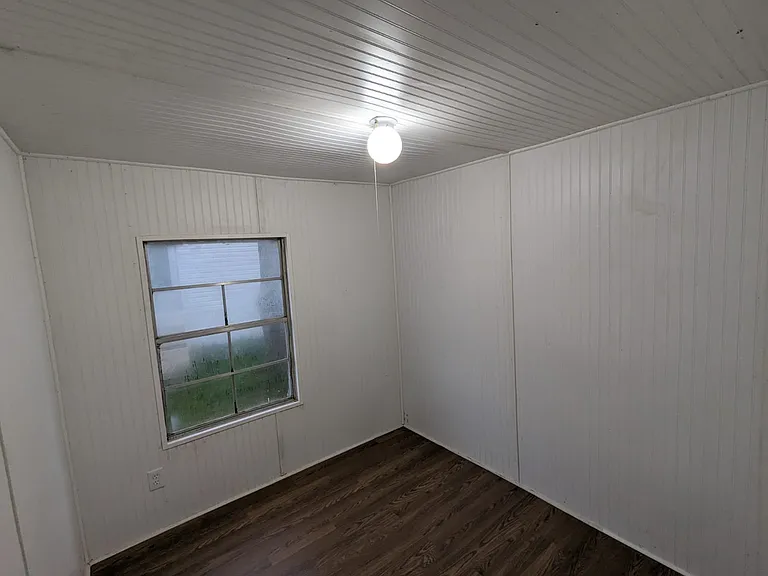 130 Darley Ln — Photo 8