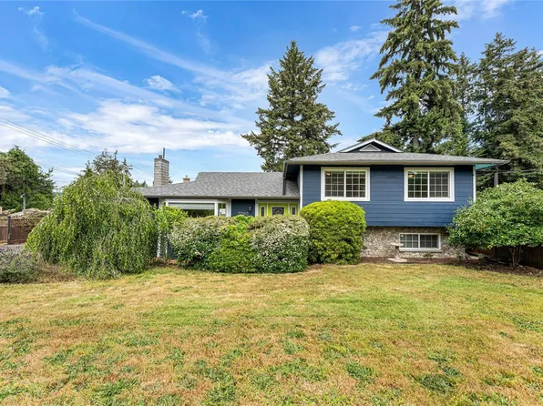 2280 Aldeane Ave, Colwood, BC V9B 2C7