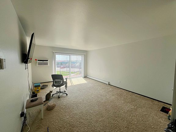 2nd image of 10448 W Montana Ave #202