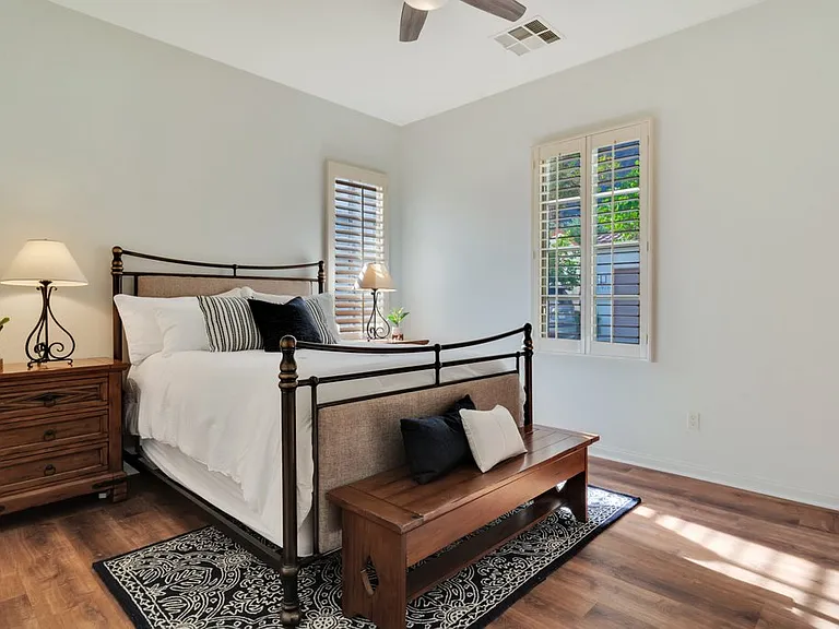 48484 Legacy Dr — Photo 54