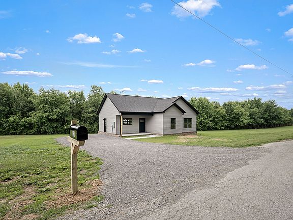 4th image of 320 Underhill Rd Lot 6