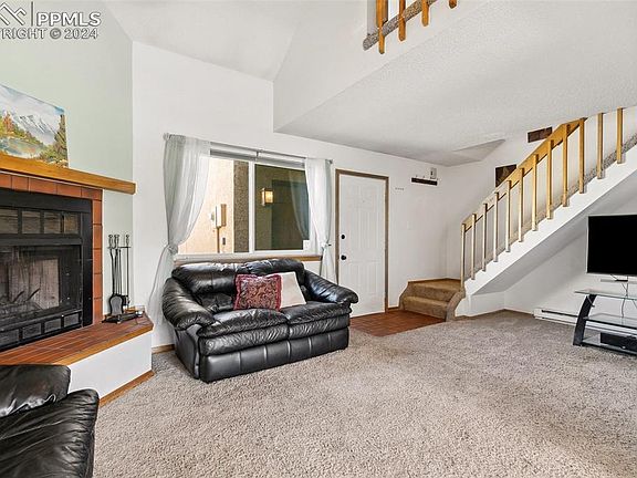 5th image of 5123 Rainbow Harbour Cir