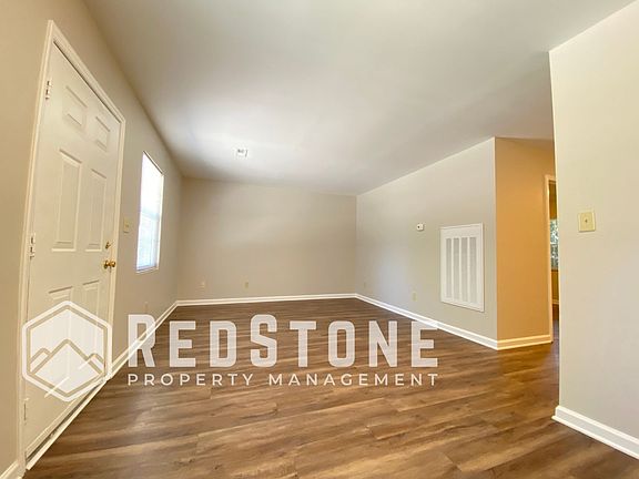 2nd image of 221 Quintas Ave #D