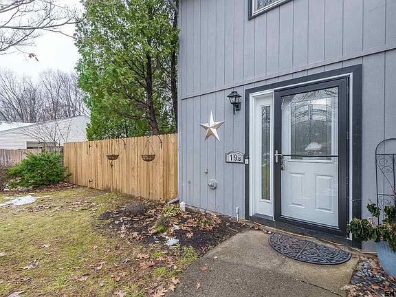 2nd image of 19B Woodcliffe Dr