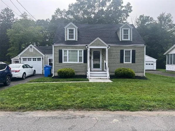 40 Howland Street, Waterbury, CT 06708